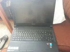 Lenovo B. WiFi: 1, Bluetooth: 1 ����