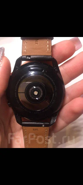 Samsung Galaxy Watch3 ����