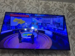 Samsung UE48J6200. LED ����