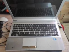Samsung RC510. 15.6", ��� 4 ��, ���� 500���, WiFi: 1, Bluetooth: 1 ����