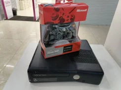 Microsoft Xbox 360 E ����