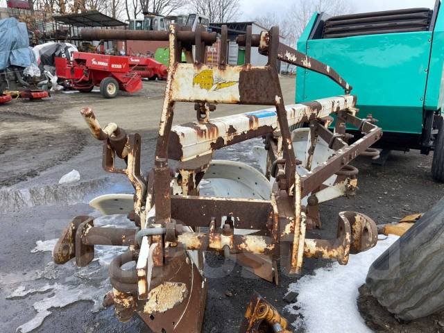 Япон навеска кайф и. Японская навеска. Янмар ф 155 3 точечная навеска. Японская навеска. Японская навеска.