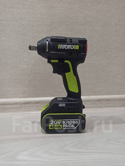 Worx WU279 360 20V 2x4ah. 21 000