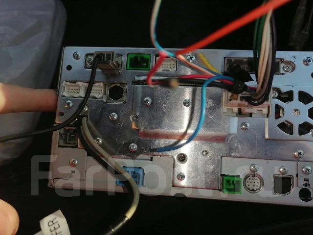 Clarion MAX960HD ����
