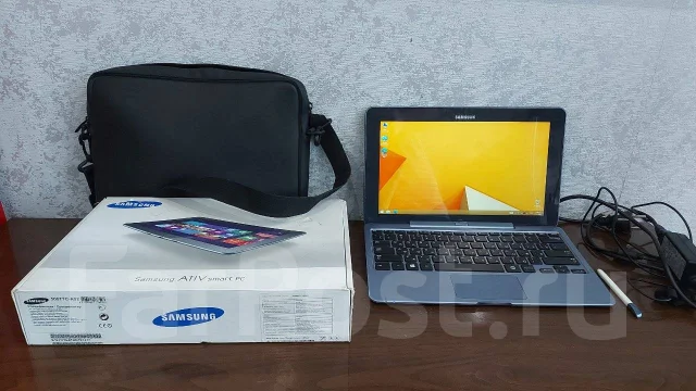 Samsung ATIV. 11.6", 1,8����, ��� 2048 ��, ���� 64���, WiFi: 1, Bluetooth: 1, ����������� �� 10��. ����