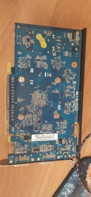 GeForce 9800 GT ����