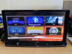 Clarion NX702 ����