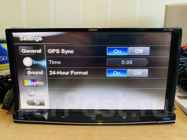 Clarion NX702 ����