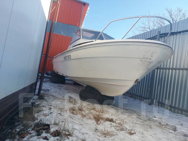 Yamaha F-22. 1993 ���, ����� 6,2��., ��������� ��� ���������, 115��.�., ������ ����