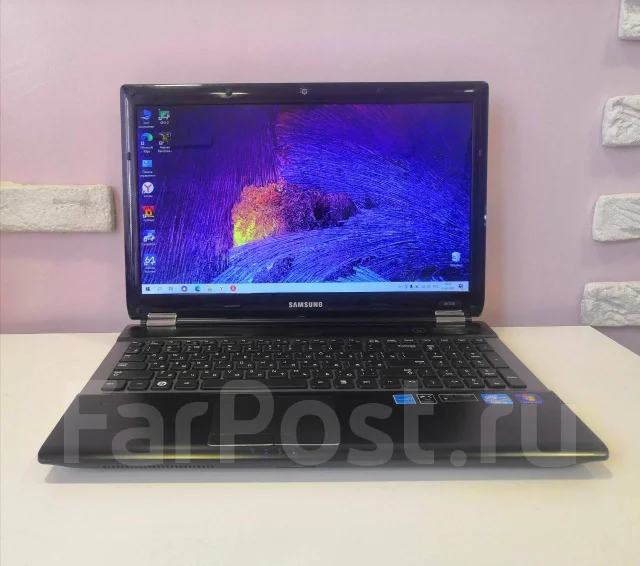 Samsung. ���� 500���, WiFi: 1, Bluetooth: 1, ����������� �� 2��. ��� ����� �� ������� ����