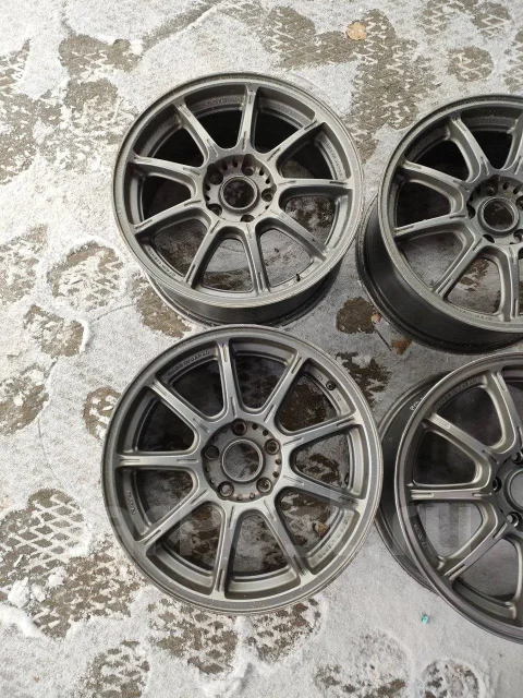 RAYS Gram Lights 57G. 7.5x17", 5x114.3, ET50 ����