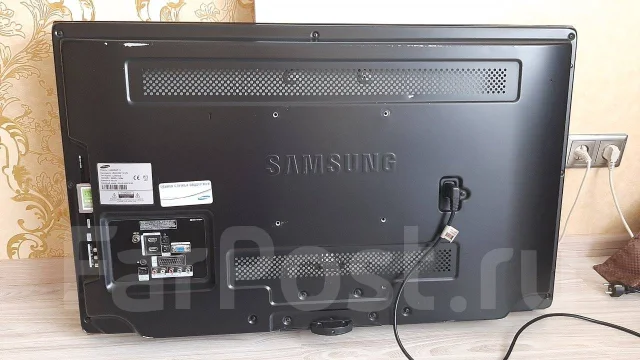 Samsung LE40C530. LED ����