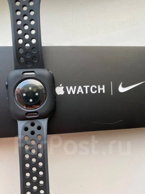 Apple Watch Series 7 Nike ����
