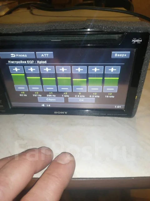 Sony XAV-E60 ����