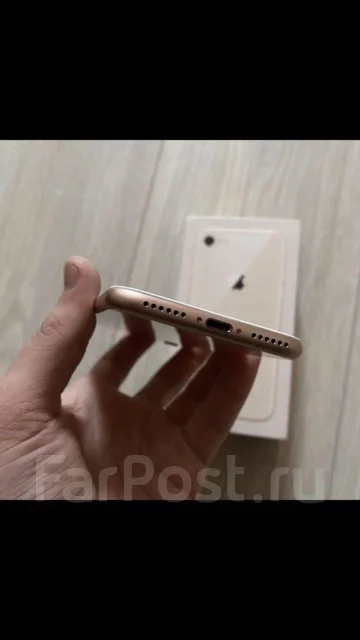 Apple iPhone 8. �/�, �������, 4G LTE ����