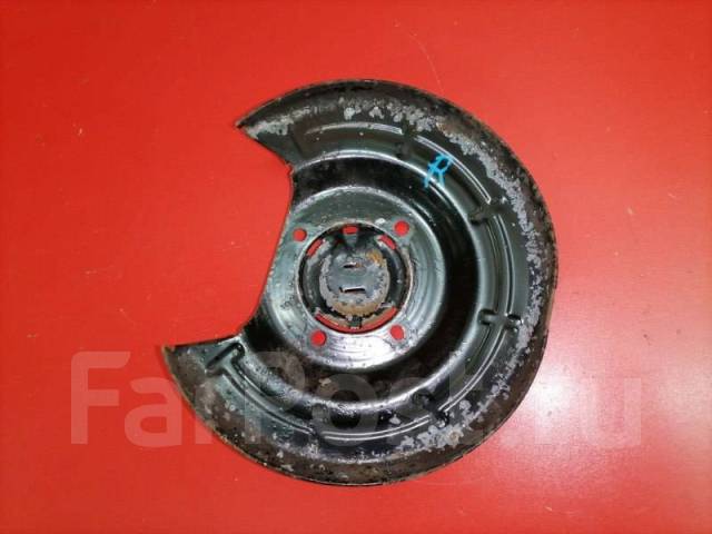 Пыльник тормозного диска Chevrolet Cruze 2010 13408178 J300 F16D3 ...