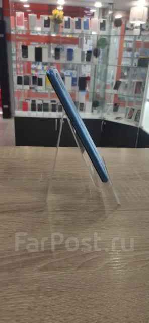 Realme C11. �/�, �������, 4G LTE, Dual-SIM, NFC ����
