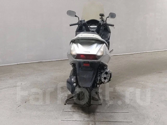 Honda Silver Wing. ��� ����� �� ������������ ����