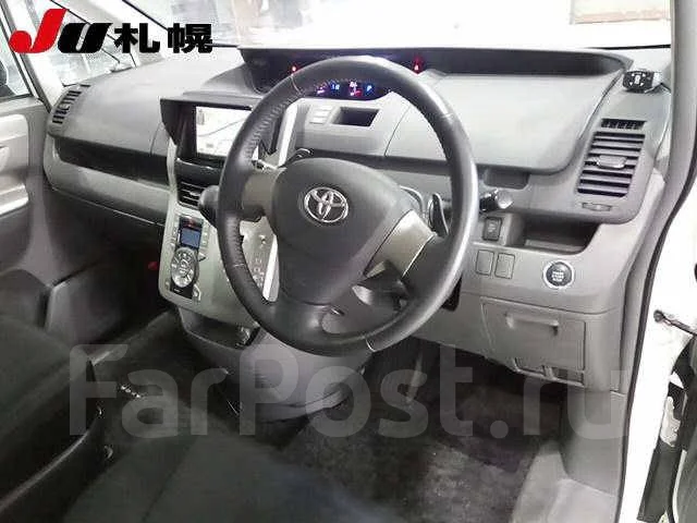 Toyota Noah. ��������, 4wd, 2.0 (155��.�.), ������, 98����. ��, �/�, ��� ���. ��� ����� �� ������� ����