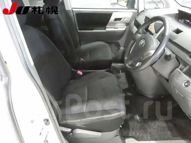 Toyota Noah. ��������, 4wd, 2.0 (155��.�.), ������, 98����. ��, �/�, ��� ���. ��� ����� �� ������� ����