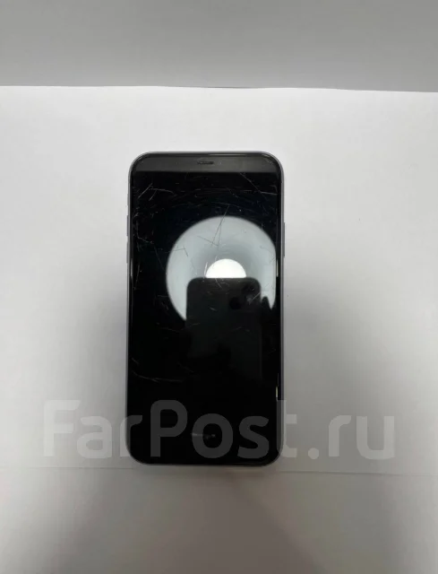 Apple iPhone 11. �/�, ����������, 4G LTE, NFC ����