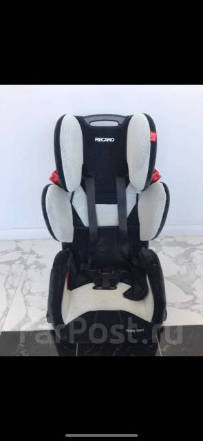 Детское кресло в авто recaro