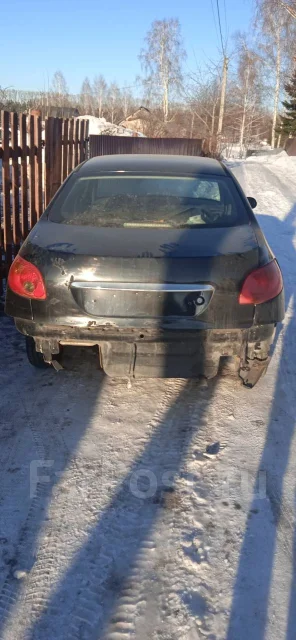 Peugeot 206 ����
