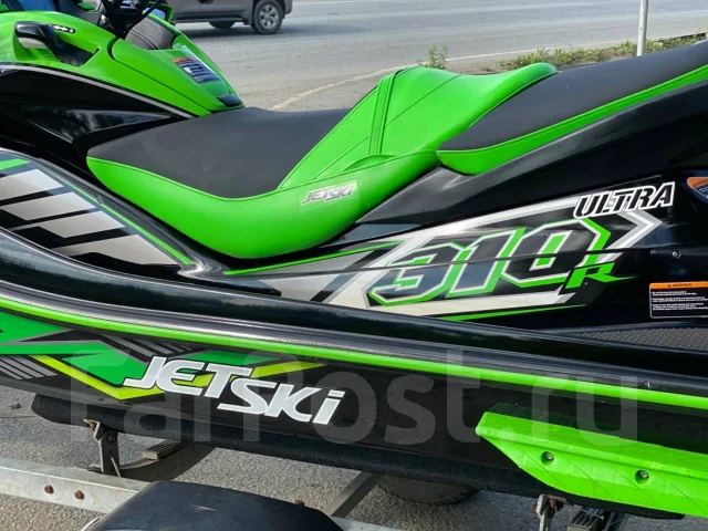 Kawasaki Ultra 310 R ����