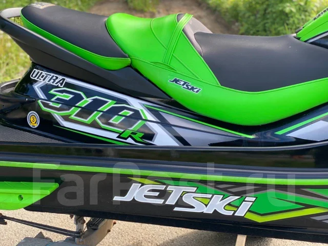 Kawasaki Ultra 310 R ����
