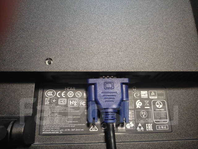 Lenovo. 23.8" ����