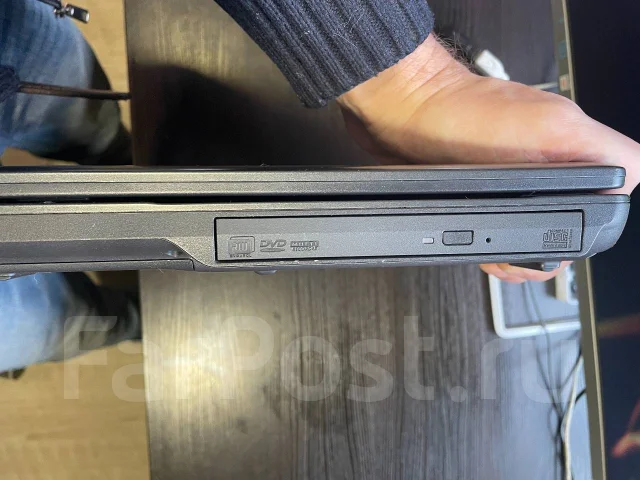 Acer Extensa. 15.4", 2 000����, ��� 3072 ��, ���� 250��� ����