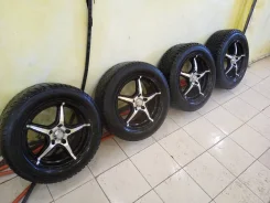 Freemotion. 7.0x16", 5x114.3, ET-20 ����