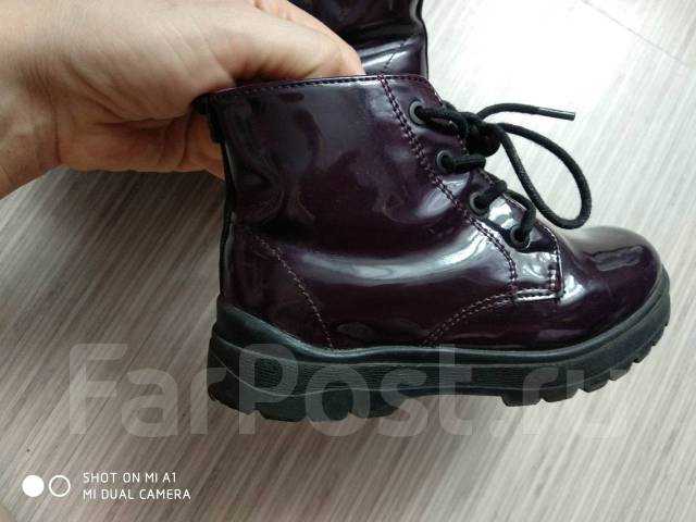 Лаковые ботинки ZARA на девочку, 25.5, 26, 27, 28, для девочек, б/у, вналичии. Цена: 499₽ во Владивостоке