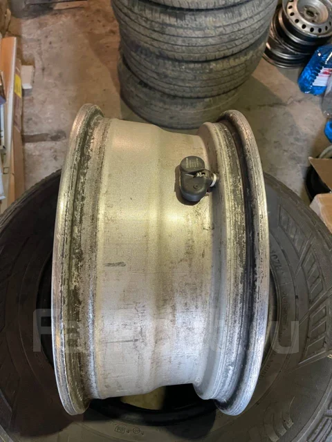 Isuzu. 7.0x16", 6x139.7, ET30 ����