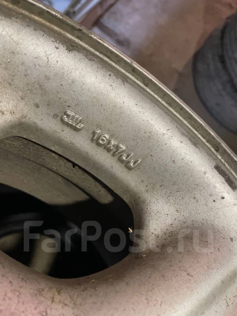 Isuzu. 7.0x16", 6x139.7, ET30 ����