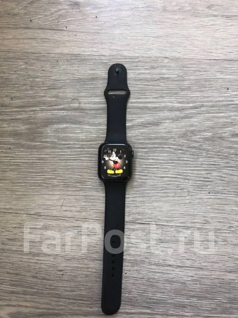 Apple Watch Series 5. GPS, NFC ����