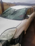 Mazda Verisa ����
