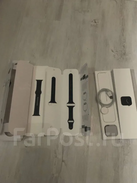 Apple Watch Series 6. GPS, NFC ����