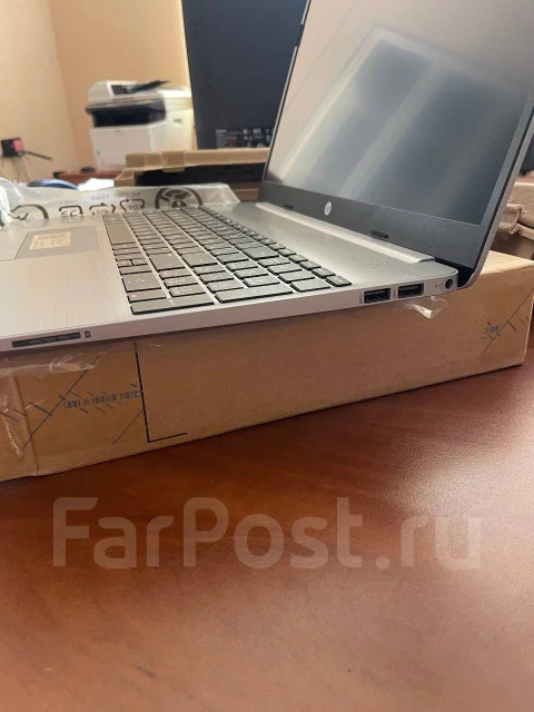 HP 255 G8. 15.6", 1,8����, ��� 16 ��, ���� 512���, WiFi: 1, Bluetooth: 1 ����