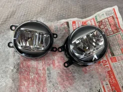 ������� 48-150 Toyota LED (�������� ) 8121048051 ����