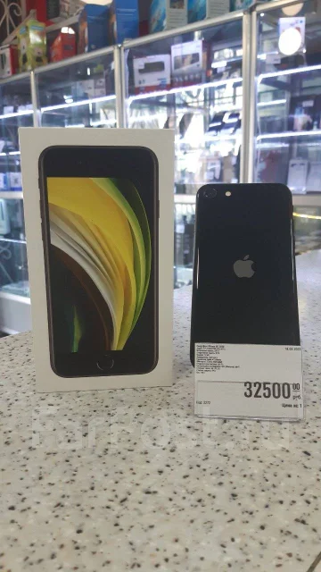 Apple iPhone SE 2020. �/�, ������, 4G LTE ����
