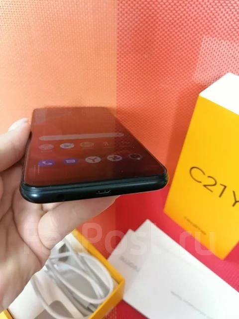 Realme C21Y. ����� ����