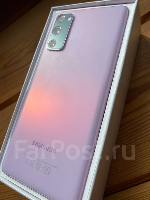 Samsung Galaxy S20 FE. �/�, �������, 4G LTE ����