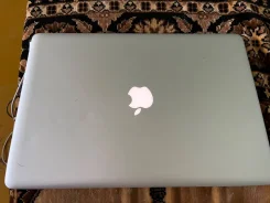 Apple MacBook Pro 15 2011 Late. 15.4", 2,4����, ��� 8 ��, ���� 360���, ����������� �� 3��. ����