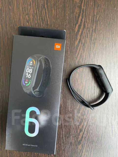 Xiaomi Mi Band 6 ����