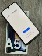 Samsung Galaxy A50. �/�, ������, 4G LTE, Dual-SIM, NFC ����