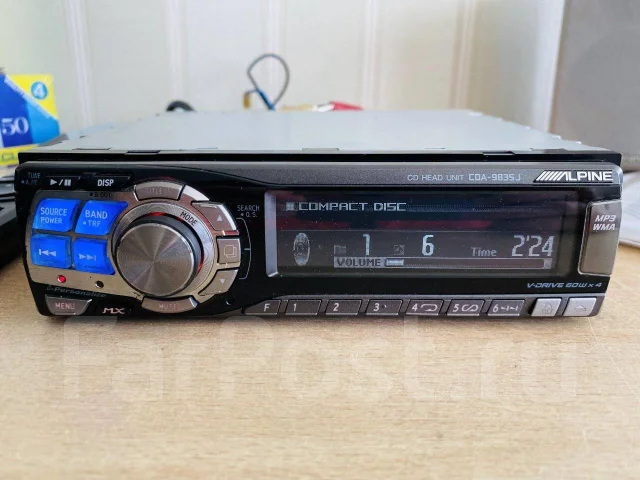 Alpine CDA-9835J ����