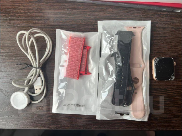 Apple Watch Series 4. GPS, NFC ����