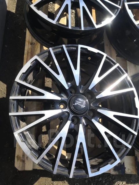 Enzo. 7.0x17", 5x114.3, ET50, �� 64,1���. ����