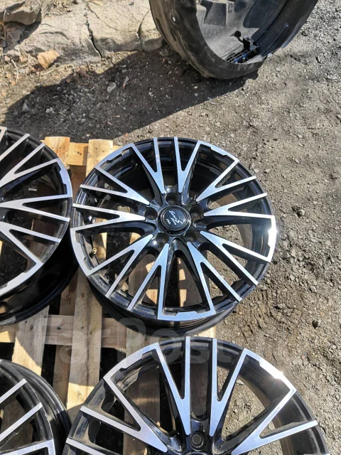 Enzo. 7.0x17", 5x114.3, ET50, �� 64,1���. ����
